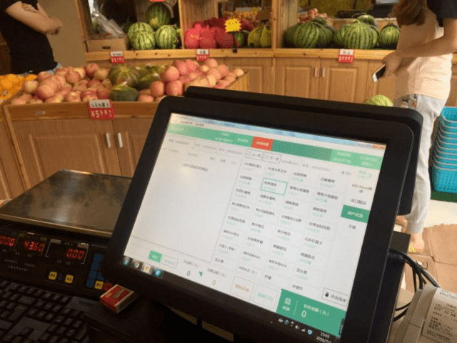 高校水果店如何利用森果稱(chēng)重收銀軟件做出差異化